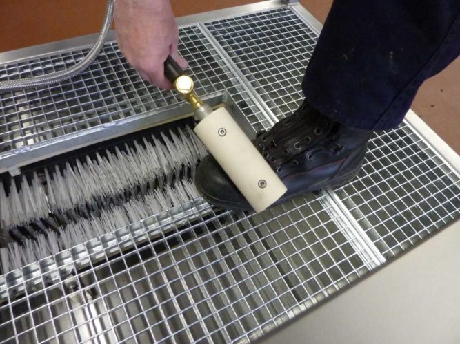 Handbürste für die Stiefelwaschanlage Stiefelwaschanlage STW 320